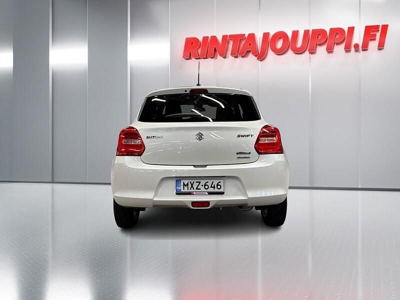 Käytetty Suzuki Swift GLX 90 HP (66 kW) 2019 Viistoperä