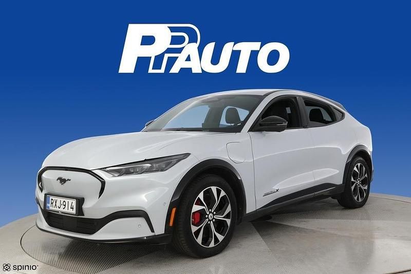 Käytetty Ford Mustang Mach-E Premium 216 kW (294 HP) 2024 Katumaasturi