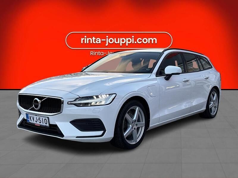 Valkoinen Käytetty 2020 Volvo V60 Momentum Farmari | 27 280 € - Kuva 1/3