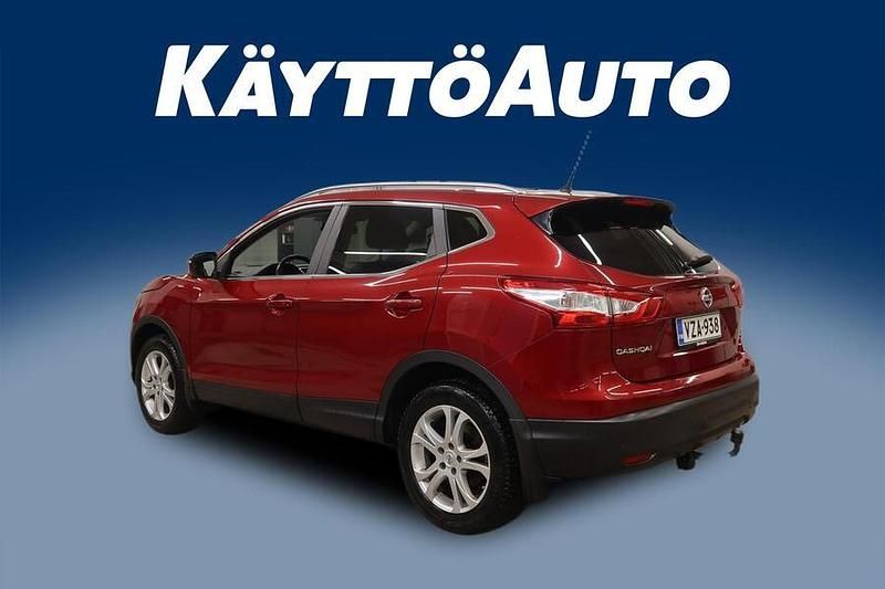 Käytetty Nissan Qashqai 360º 116 HP (85 kW) 2017 Punainen Katumaasturi
