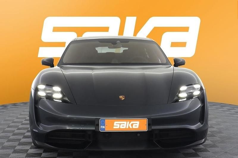 Käytetty Porsche Taycan Turbo 2021 Sedan