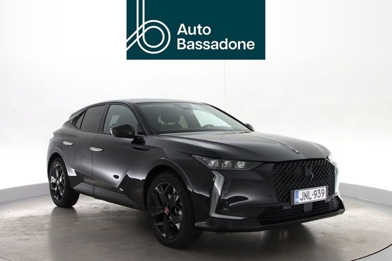 Musta Käytetty 2024 DS Automobiles DS4 Performance Viistoperä | 47 880 € - Kuva 1/4