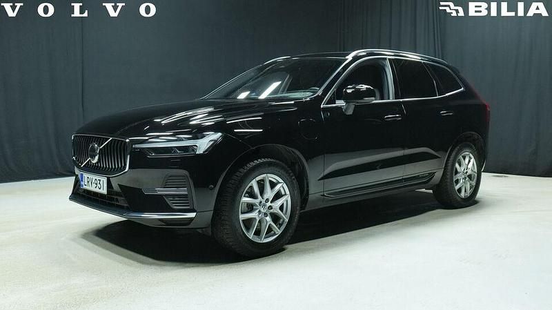 Musta Käytetty 2023 Volvo XC60 Ultimate Katumaasturi | 49 400 € (Perustarjous) - Kuva 1/3