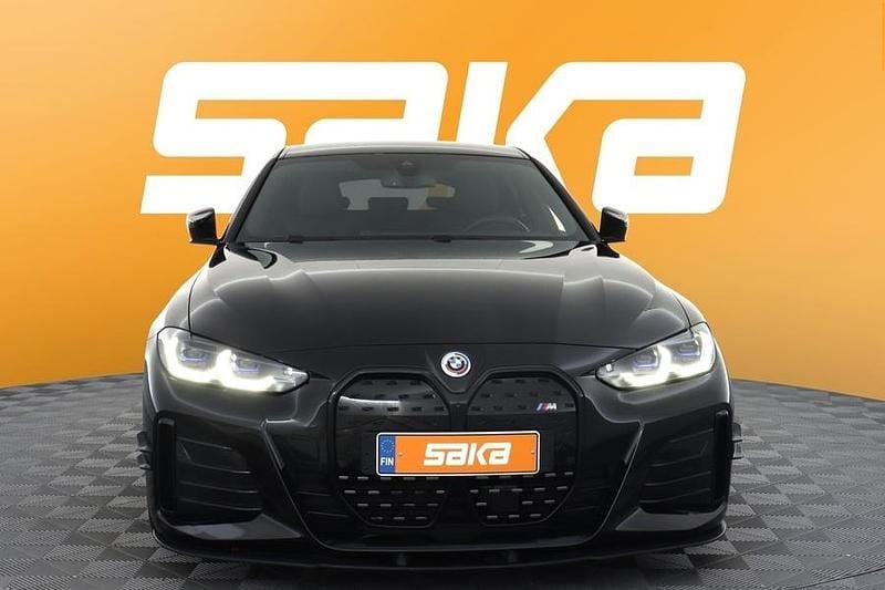 Käytetty BMW i4 Comfort Edition 400 kW (544 HP) 2022 Sedan