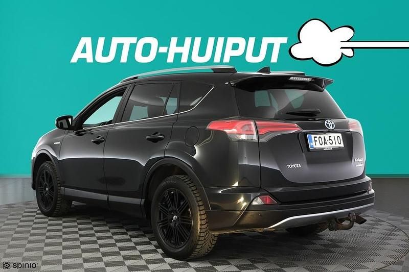 Käytetty Toyota RAV4 Hybrid Style 155 HP (114 kW) 2016 Katumaasturi