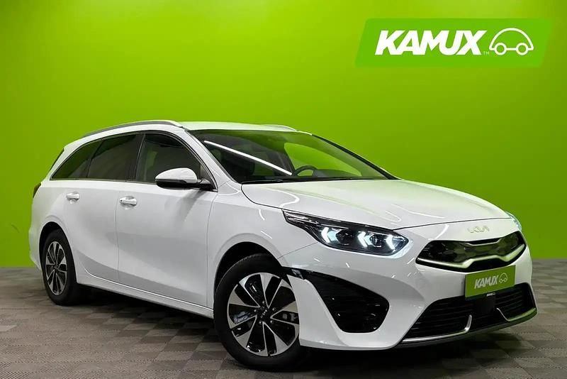 Valkoinen Käytetty 2024 Kia Ceed Sportswagon Vision Farmari | 26 480 € (Kallis) - Kuva 1/4