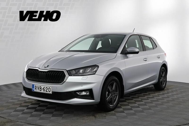 Käytetty Skoda Fabia Style 110 HP (80 kW) 2023 Harmaa Viistoperä