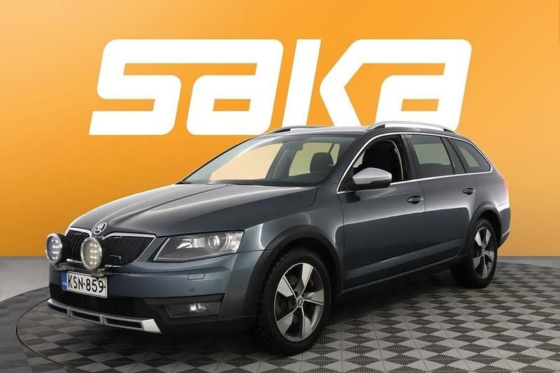 Käytetty Skoda Octavia 184 HP (135 kW) 2017 Farmari