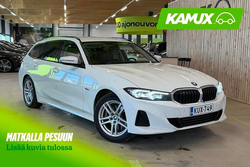 Käytetty BMW 330e 184 HP (135 kW) 2023 Valkoinen Farmari