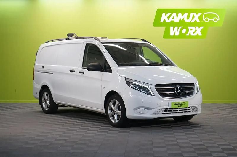 Valkoinen Käytetty 2018 Mercedes Vito Tila-auto | 21 900 € (Hyvä tarjous) - Kuva 1/4