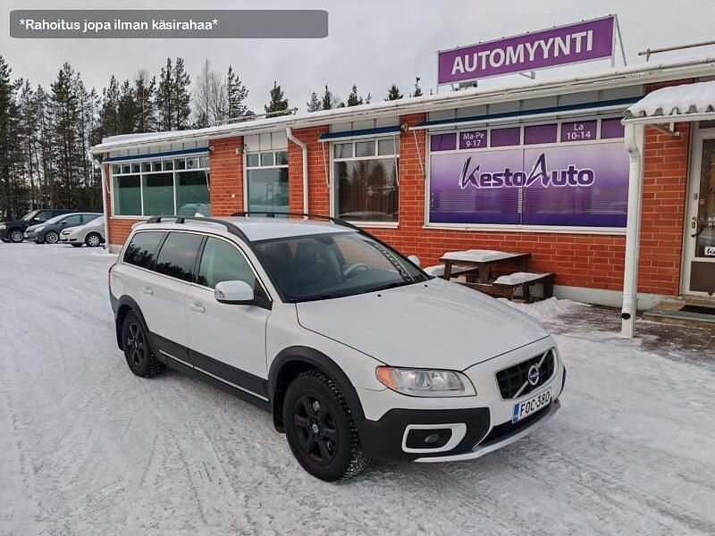 Käytetty Volvo XC70 Summum 205 HP (150 kW) 2010 Valkoinen Farmari