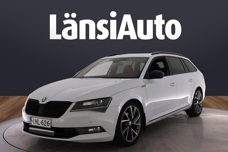 Käytetty 2017 Skoda Superb SportLine Farmari | 18 890 € (Perustarjous) - Kuva 1/1