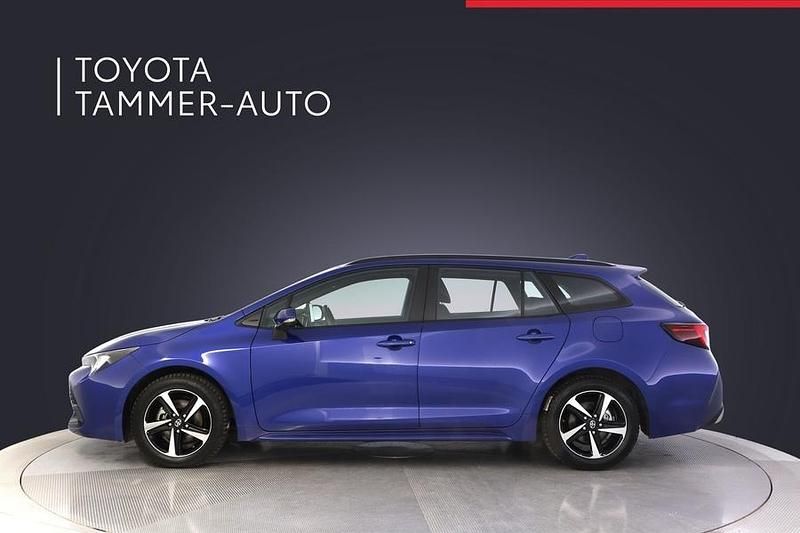 Käytetty Toyota Corolla Active 140 HP (102 kW) 2024 Sininen Farmari