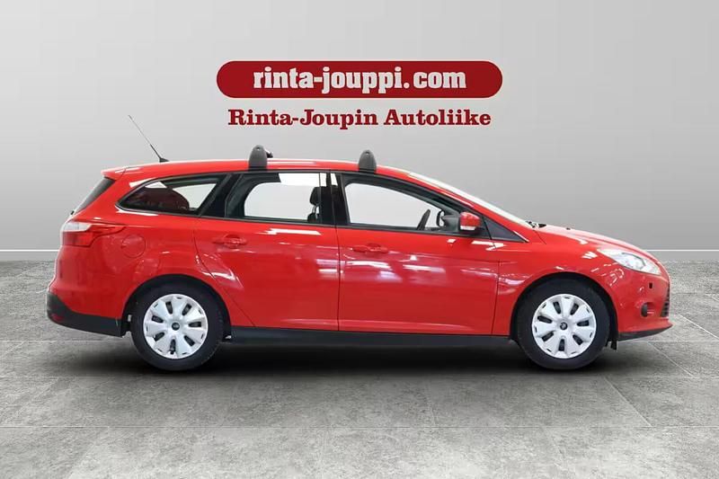 Käytetty Ford Focus Trend 2012 Farmari