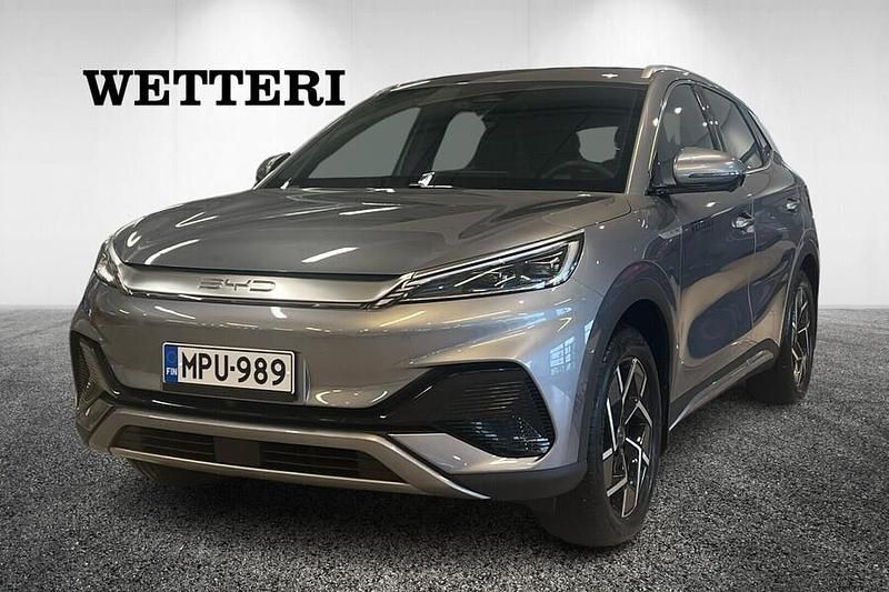 Käytetty BYD Atto 3 Comfort 150 kW (204 HP) 2023 Harmaa Katumaasturi