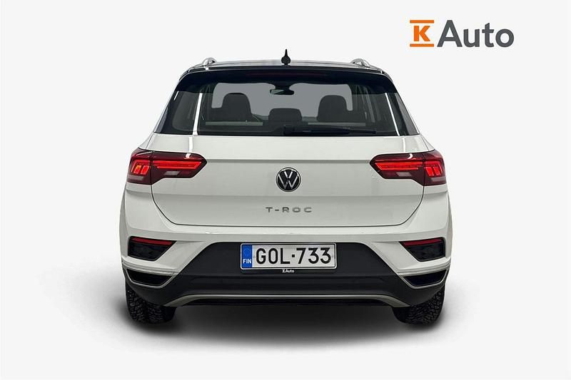 Käytetty VW T-Roc Sportline 150 HP (110 kW) 2021 Valkoinen Katumaasturi