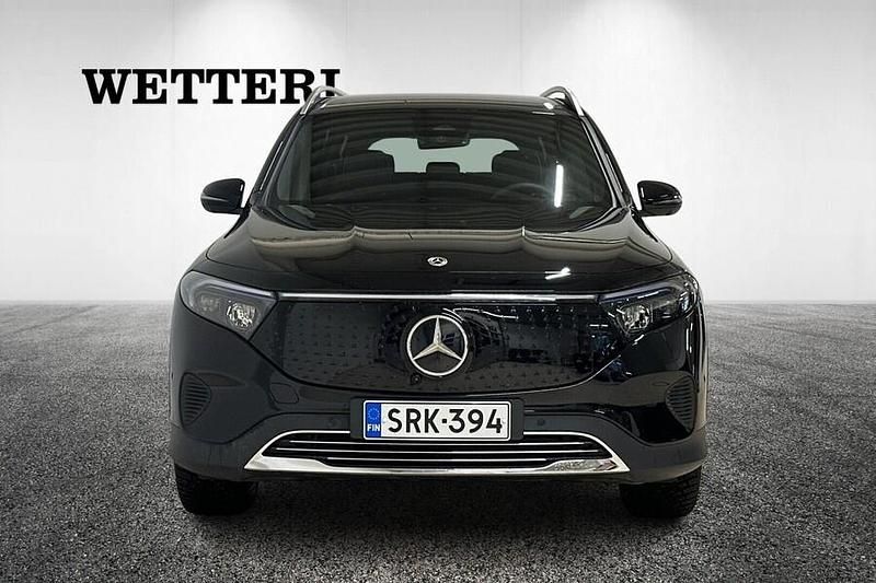 Käytetty Mercedes EQB300 Advanced Plus 167 kW (228 HP) 2024 Katumaasturi