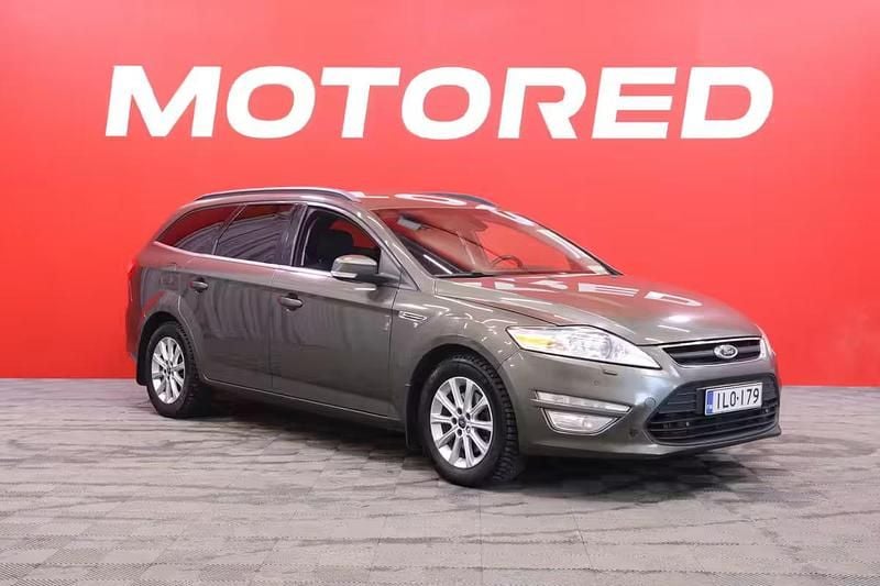 Käytetty Ford Mondeo 160 HP (117 kW) 2014 Farmari