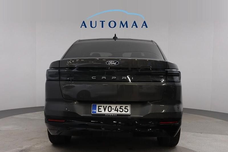 Käytetty Ford Capri Extended Range 250 kW (340 HP) 2025 Harmaa Katumaasturi