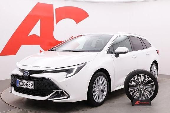Käytetty Toyota Corolla 140 HP (102 kW) 2025 Valkoinen Farmari