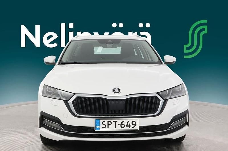 Käytetty Skoda Octavia G-TEC Style 131 HP (96 kW) 2021 Valkoinen Farmari