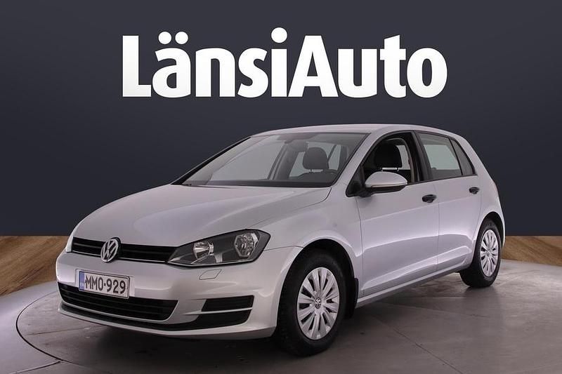 Käytetty VW Golf VII Trendline 86 HP (63 kW) 2016 Viistoperä