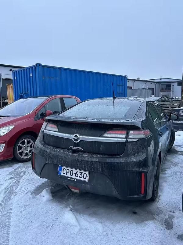Käytetty Opel Ampera 2012 Viistoperä