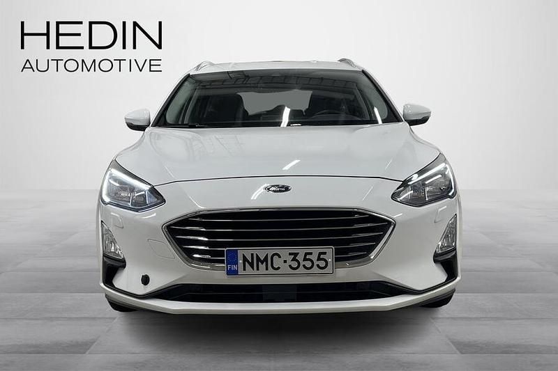 Käytetty Ford Focus Titanium 125 HP (91 kW) 2021 Farmari