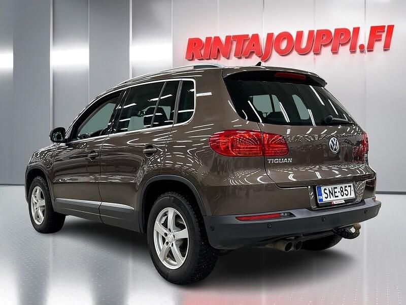 Käytetty VW Tiguan Sportline 160 HP (117 kW) 2013 Ruskea Katumaasturi