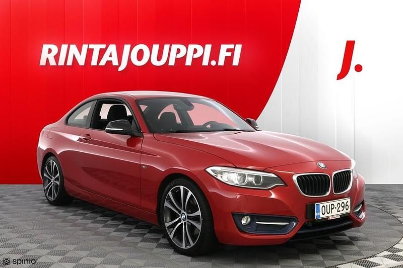 Punainen Käytetty 2014 BMW 220 Sport Line Coupe - kaksiovinen | 19 080 € - Kuva 1/3