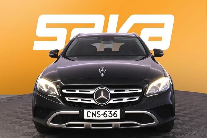 Käytetty Mercedes E220 All-Terrain 194 HP (142 kW) 2019 Farmari
