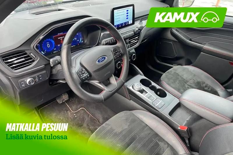 Käytetty Ford Kuga Business Edition 224 HP (164 kW) 2023 Musta Katumaasturi