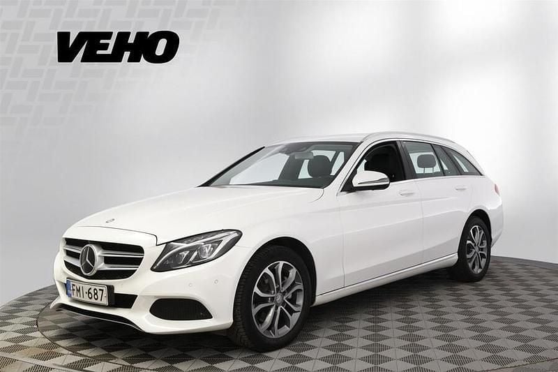 Valkoinen Käytetty 2016 Mercedes C200 Edition Farmari | 20 900 € (Perustarjous) - Kuva 1/4