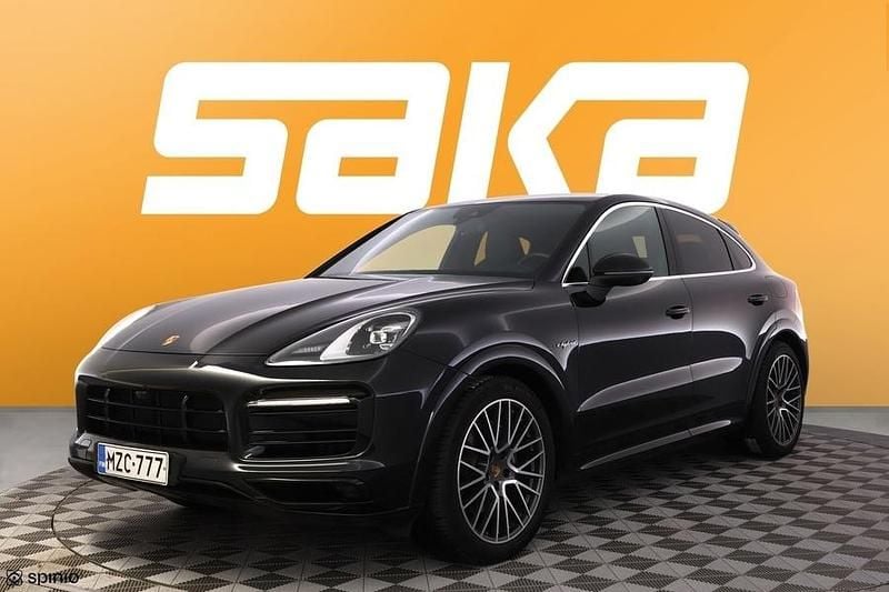 Käytetty Porsche Cayenne Sport 462 HP (339 kW) 2021 Katumaasturi