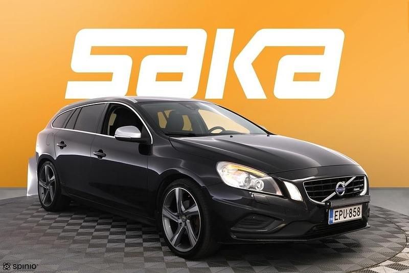 Käytetty 2011 Volvo V60 R-Design Farmari | 12 390 € (Perustarjous) - Kuva 1/3