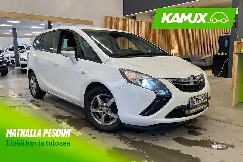 Käytetty Opel Zafira Tourer drive 150 HP (110 kW) 2016 Valkoinen Tila-auto