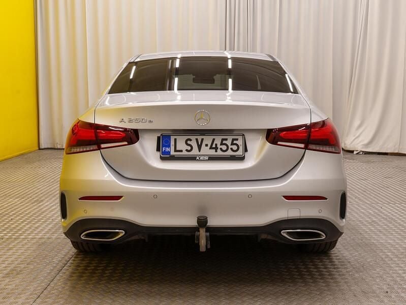 Käytetty Mercedes A250 AMG 160 HP (117 kW) 2020 Sedan