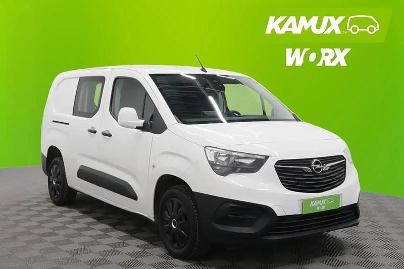 Käytetty Opel Combo Enjoy 102 HP (75 kW) 2019 Valkoinen Van