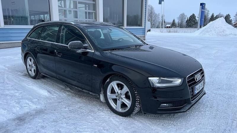Käytetty Audi A4 Business 150 HP (110 kW) 2015 Musta Farmari