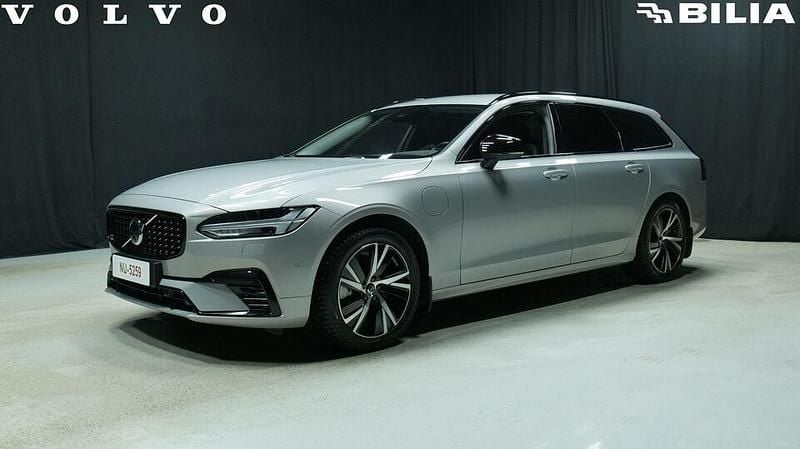 Hopea Käytetty 2025 Volvo V90 Plus Farmari | 51 500 € (Kallis) - Kuva 1/3