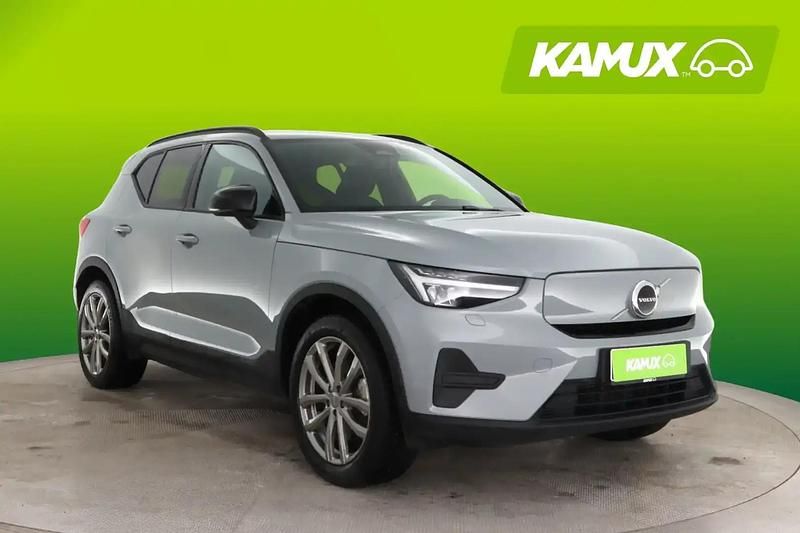 Käytetty Volvo EX40 Core 185 kW (252 HP) 2024 Hopea / harmaa Katumaasturi