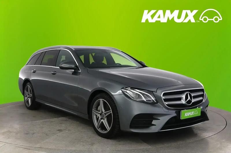 Hopea / harmaa Käytetty 2019 Mercedes E300 Business Farmari | 24 990 € (Perustarjous) - Kuva 1/4