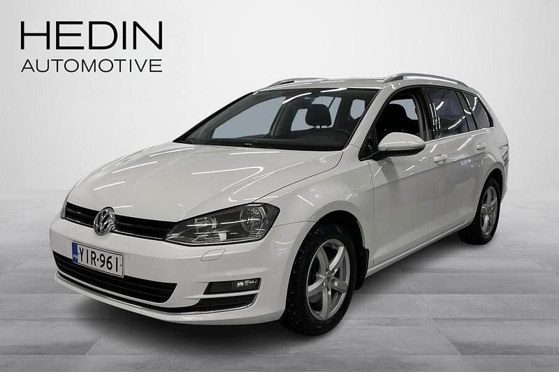 Käytetty VW Golf VII Highline 140 HP (102 kW) 2014 Valkoinen Farmari