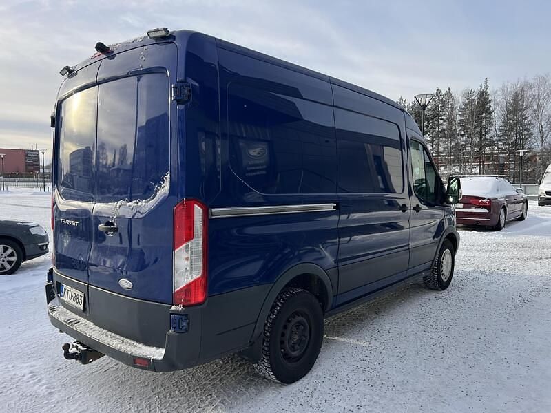Käytetty Ford Transit 125 HP (91 kW) 2014 Van