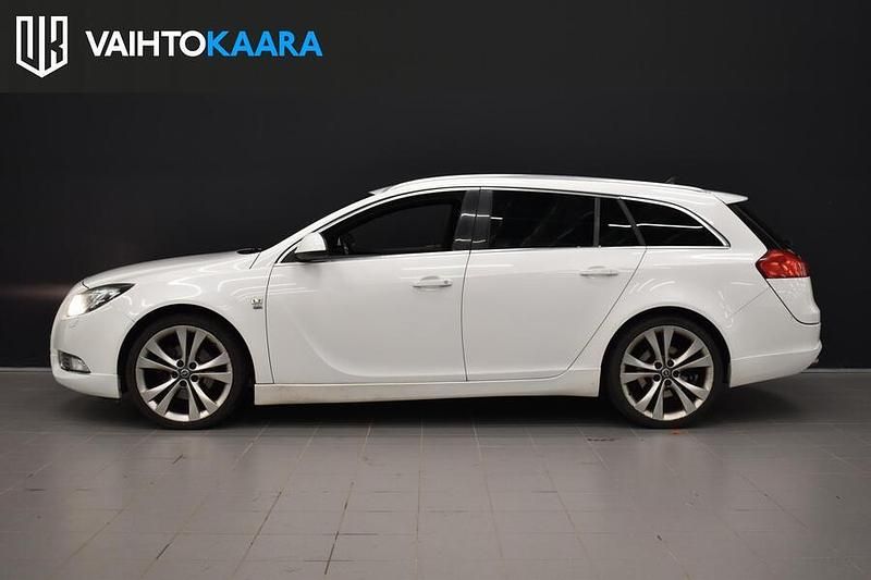 Käytetty Opel Insignia OPC 180 HP (132 kW) 2012 Farmari