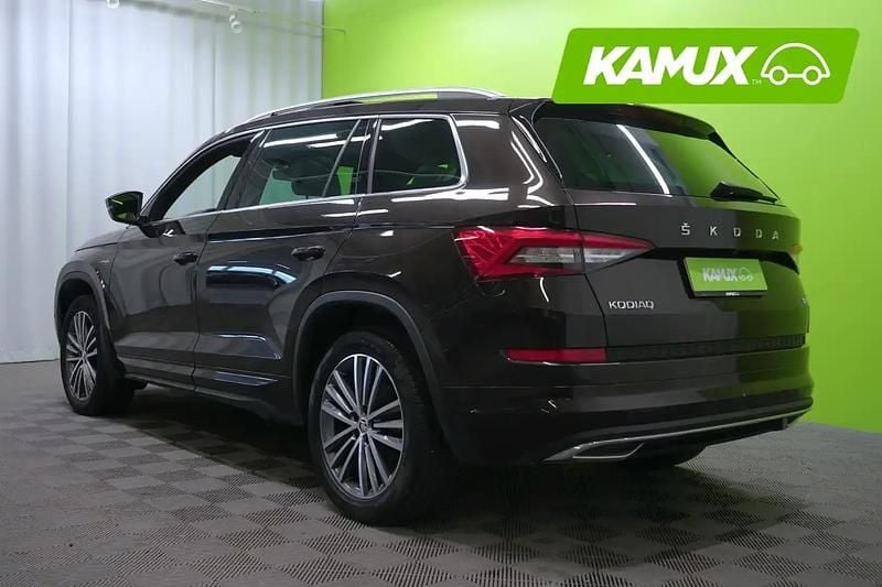 Käytetty Skoda Kodiaq Business Line 200 HP (147 kW) 2021 Ruskea Katumaasturi