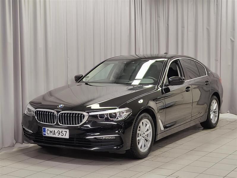 Käytetty BMW 530e 252 HP (185 kW) 2019 Musta Sedan