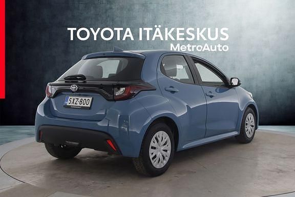 Käytetty Toyota Yaris Active 125 HP (91 kW) 2020 Sininen Viistoperä