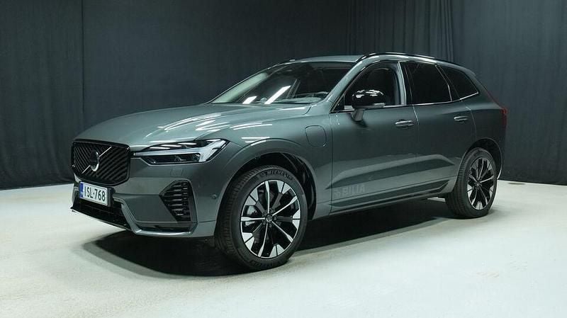 Vihreä Käytetty 2025 Volvo XC60 Ultra Katumaasturi | 72 800 € - Kuva 1/3