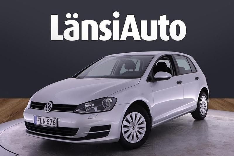 Käytetty VW Golf VII Trendline 86 HP (63 kW) 2014 Viistoperä